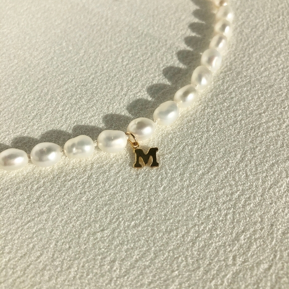 Handmade Real Pearl Initial Necklace – Unique and Personalized Elegance - Picture 3 of 8